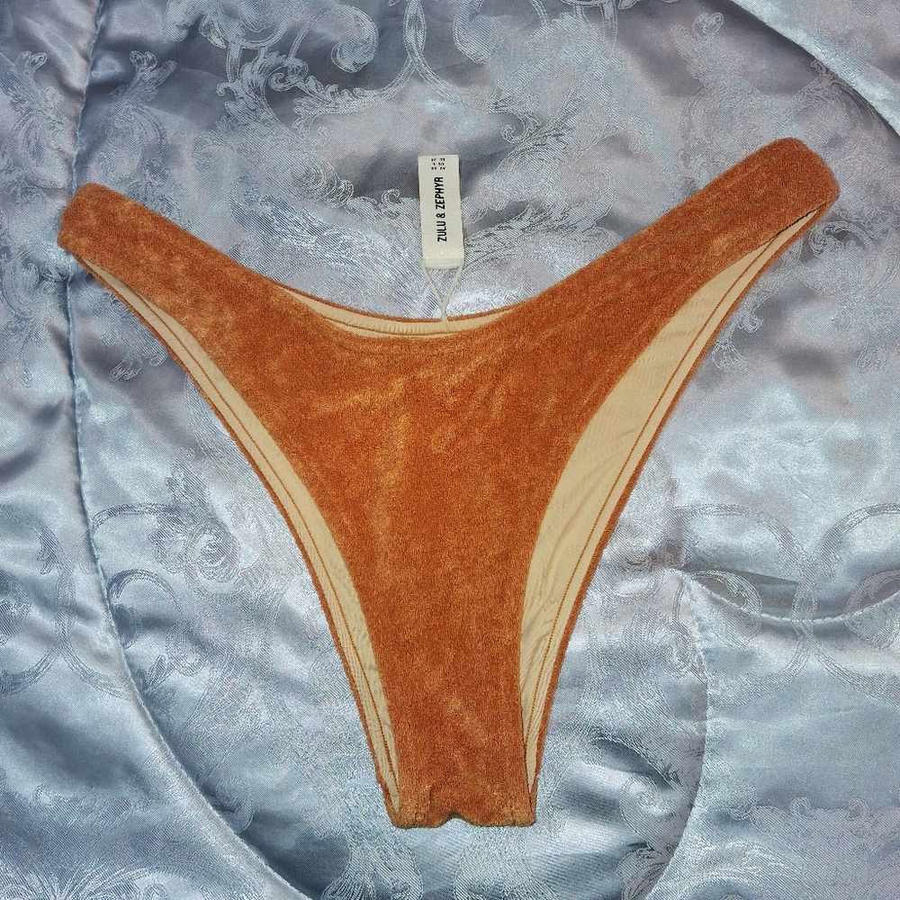 Zulu And Zephyr Tan Brown Terry Bikini Bottom Size 6